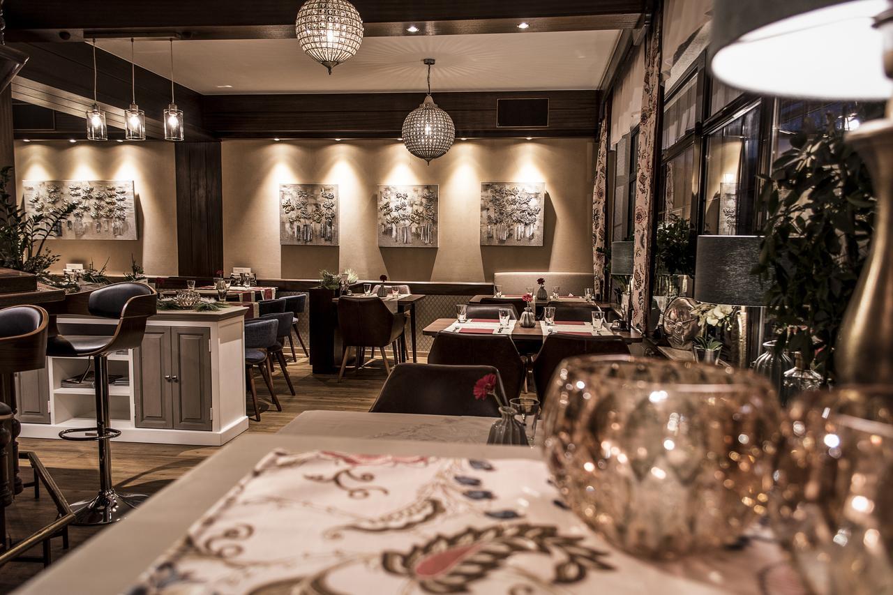 Restaurant Landgasthof Zum Wiesengrund Newel Exterior foto