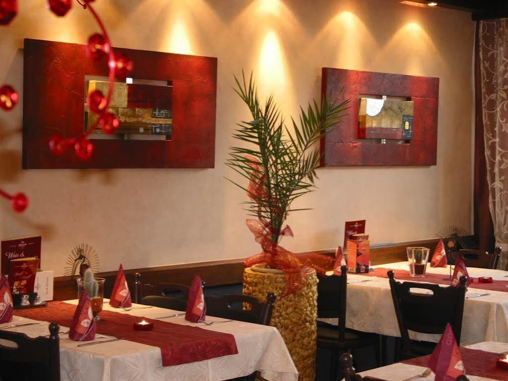 Restaurant Landgasthof Zum Wiesengrund Newel Exterior foto