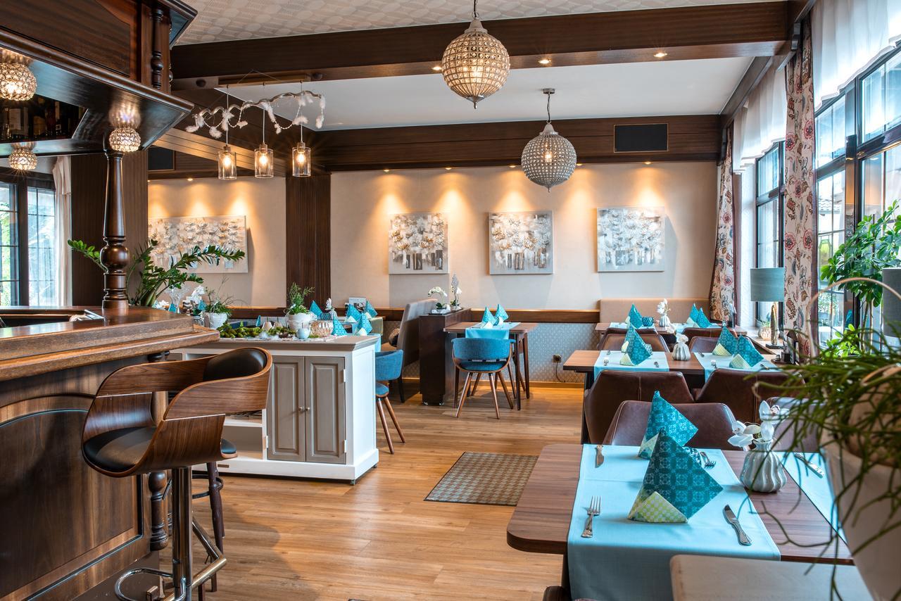 Restaurant Landgasthof Zum Wiesengrund Newel Exterior foto